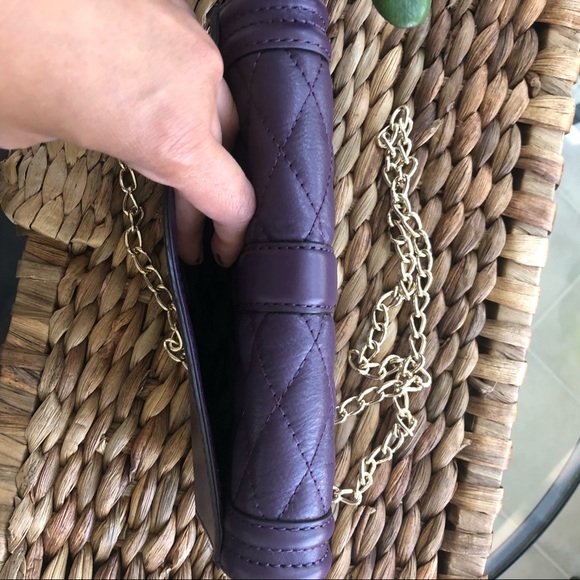 REBECCA MINKOFF LOVE CLUTCH/GOLD CHAIN SH. BAG - Picture 4 of 7